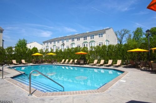 704 Hero Way, Belleville NJ  07109-5338 exterior