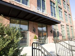 27 Jackson St, Lowell MA  01852-2137 exterior