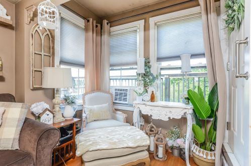 204 Sandwich St, Plymouth MA 02360-2424 exterior