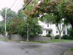 49 Florence St, Newton, MA 02459-2847