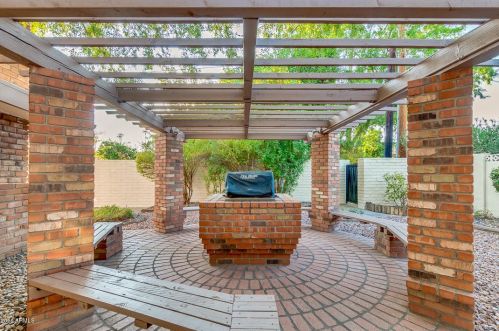 6320 4 Pl, Phoenix AZ 85012-1105 exterior