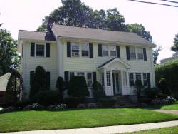130 Randlett Park, Newton, MA 02465-1744