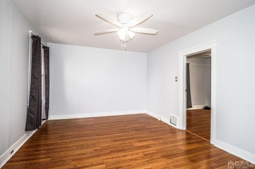 42 Leick Ave, Carteret NJ 07008-2841 exterior