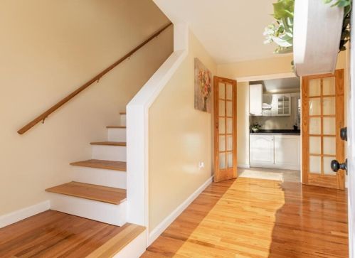 16A-16B Sigourney St, Worcester MA exterior