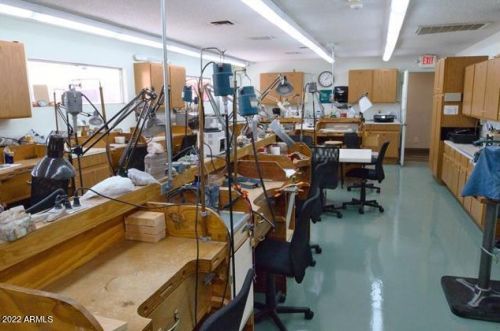 13036 46 St, Phoenix AZ 85044-4019 exterior