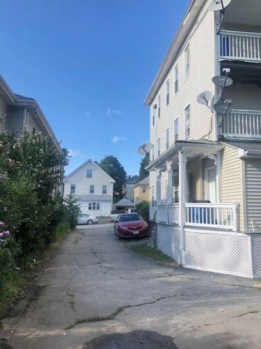 19 Suffield St, Worcester MA 01610-1973 exterior