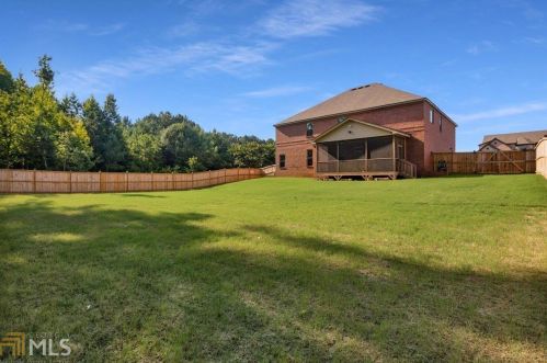 176 Way Point Dr, Stockbridge GA 30281-4050 exterior