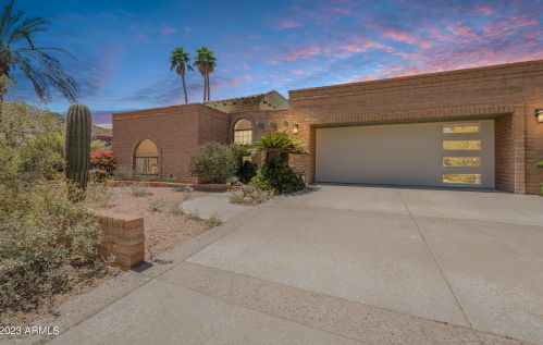 7654 41st Pl, Phoenix, AZ 85042-7324