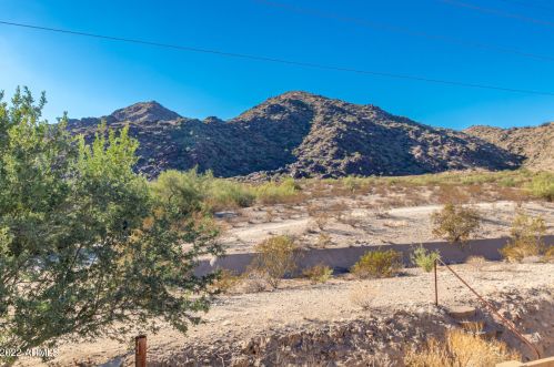 10622 40 Pl, Phoenix AZ 85032-1703 exterior