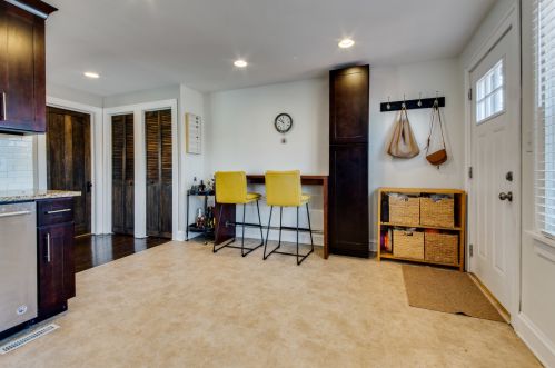 1400 Home Ave, Forest View IL 60402-1618 exterior