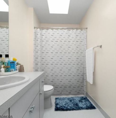 9 Tuscany Dr, Jackson Twp NJ  08527-3169 exterior