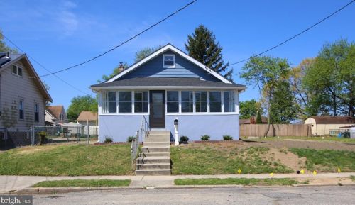 126 Billings Ave, West Deptford NJ  08066-2223 exterior