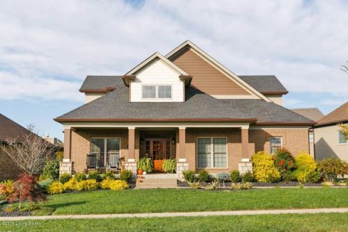 11101 Pebble Creek Dr, Louisville, KY 40241-1460