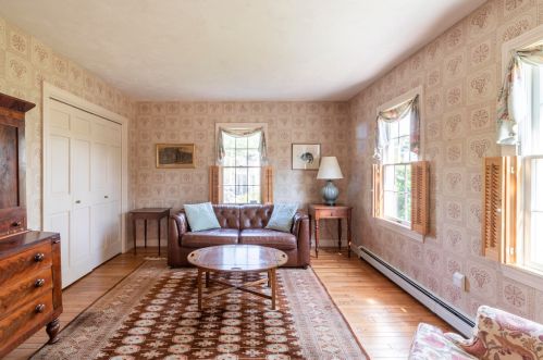 48 Strong Is Rd, Chatham MA 02633-1435 exterior