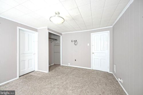 313 Elm St, West Deptford NJ 08093-1336 exterior