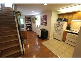 757 16th St, Philadelphia PA  19130-2923 exterior