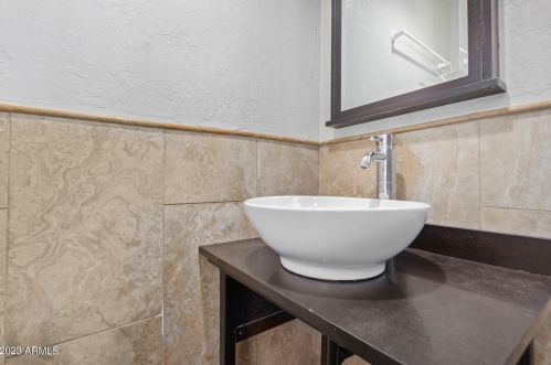 1430 Adams, Phoenix AZ 85034-1116 exterior