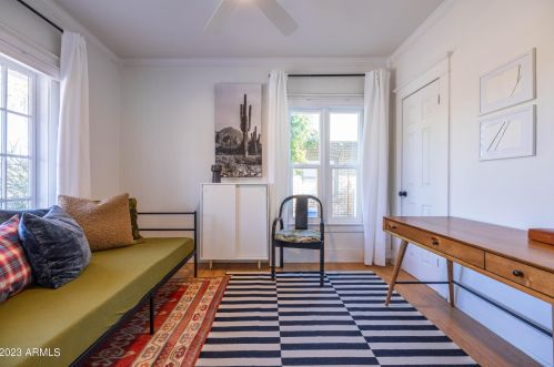 905 Coronado Rd, Phoenix AZ 85008-3931 exterior