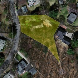 72 Crofton Rd, Newton MA 02468-2115 aerial view