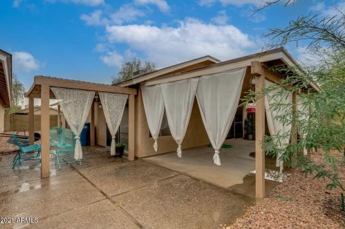 12822 50 Way, Phoenix AZ 85044-4132 exterior