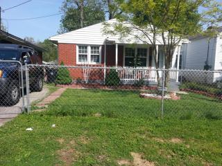 4157 Churchman Ave, Louisville, KY 40215-1131