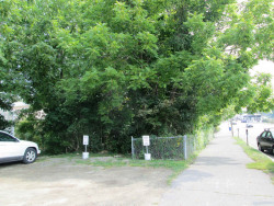 681 Washington St, Newton, MA 02458-1260