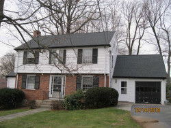 100 Lewis St, Newton, MA 02458-1850