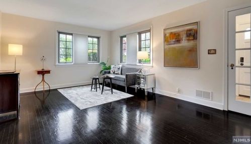 14 Day Ave, Tenafly NJ  07670-1502 exterior