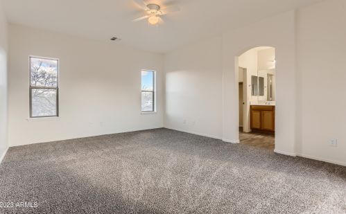 5814 9 Dr, Phoenix AZ 85041-3986 exterior