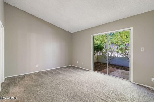 4924 Edgemont Ave, Phoenix AZ  85008-1621 exterior