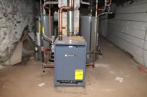 12 Flagg St, Worcester MA 01609-1223 exterior