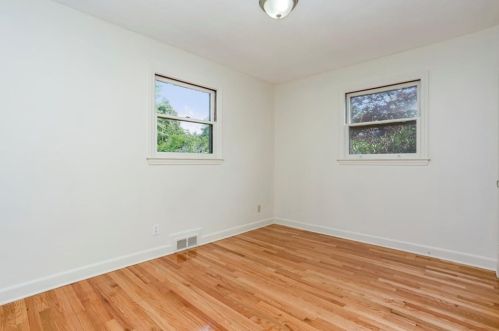 218 Western Cir, Montgomery MA 01085-3423 exterior