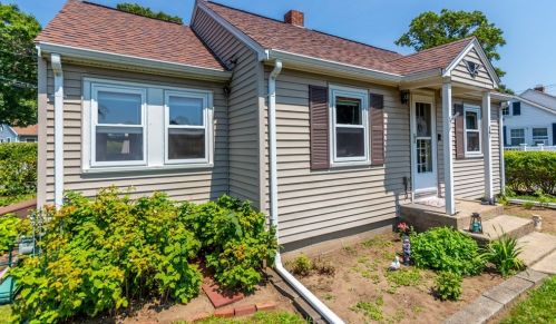 17 Weston Ave, Wareham, MA 02571-2504