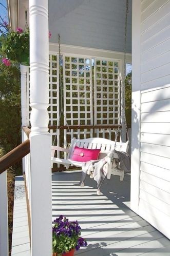 81 Central St, Newton MA 02466-2403 exterior