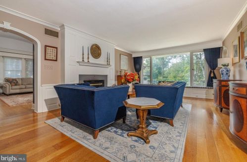 605 Delaware St, West Deptford NJ  08096-1576 exterior