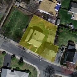 79 Cleveland St, Newton MA  02465-1562 aerial view