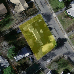 56 Hanson Rd, Newton MA  02459-3500 aerial view