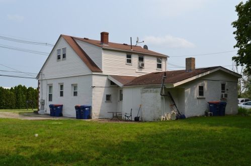 89 Fall Riv Ave, Seekonk MA 02771-5325 exterior