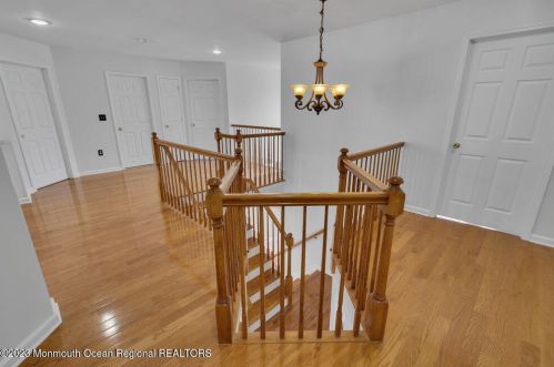 111 Picadilly Dr, Jackson Twp NJ  08527-1290 exterior