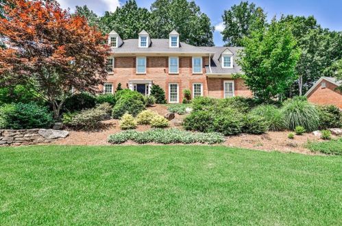 4748 Dunwoody Station Dr, Atlanta, GA 30338-4704