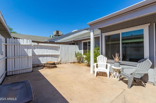 7009 42 Pl, Phoenix AZ 85050-8720 exterior