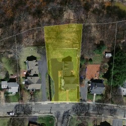 33 Staniford St, Newton MA  02466-1108 aerial view