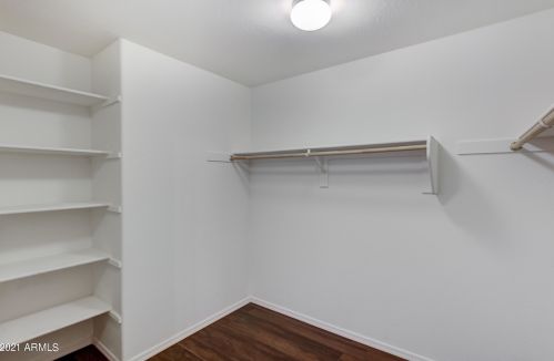 2694 73 Dr, Phoenix AZ 85043-2044 exterior