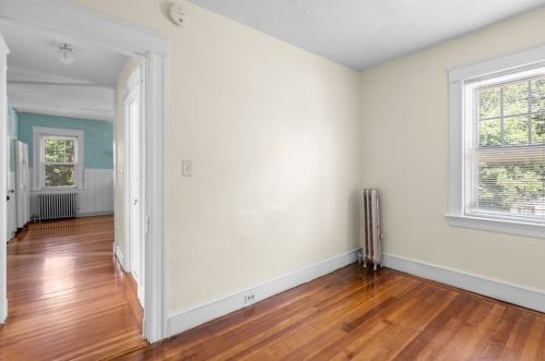 188 Newman Ave, Seekonk MA 02771-4911 exterior