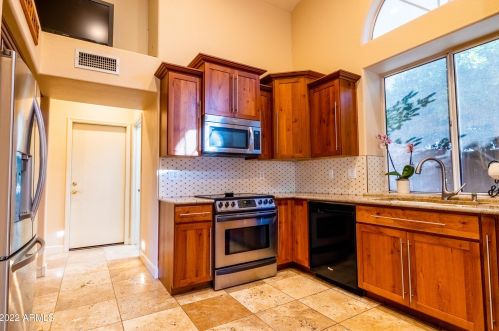 3629 Briarwood Ter, Phoenix AZ 85048-0143 exterior