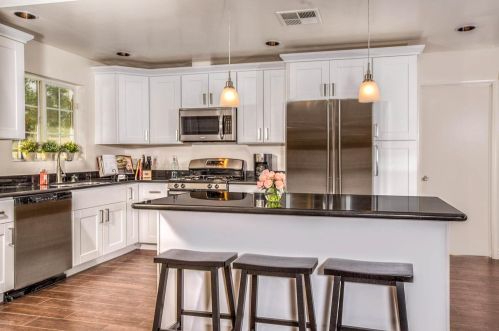 3117 41st Pl, Phoenix AZ  85018-6412 exterior