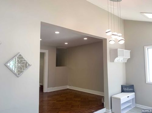 174 Stuyvesant Ave, Kearny NJ  07032-3750 exterior