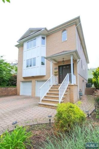 146 Passaic Ave, Belleville NJ  07109-1958 exterior