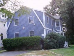 86 Pine St, Newton, MA 02466-1118