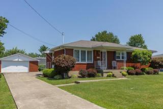 6209 Bay Pne Dr, Louisville KY  40219-4620 exterior